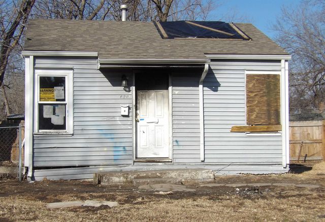 1747 S Santa Fe Ave, Wichita, KS 67211