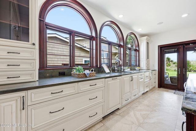 2709 OCEAN Drive S, Jacksonville Beach, FL 32250
