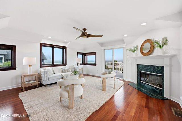 2709 OCEAN Drive S, Jacksonville Beach, FL 32250