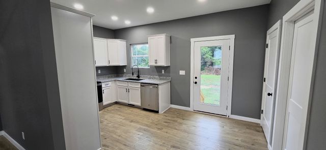 104 May St, Mc Ewen, TN 37101