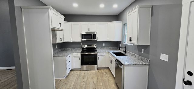 104 May St, Mc Ewen, TN 37101