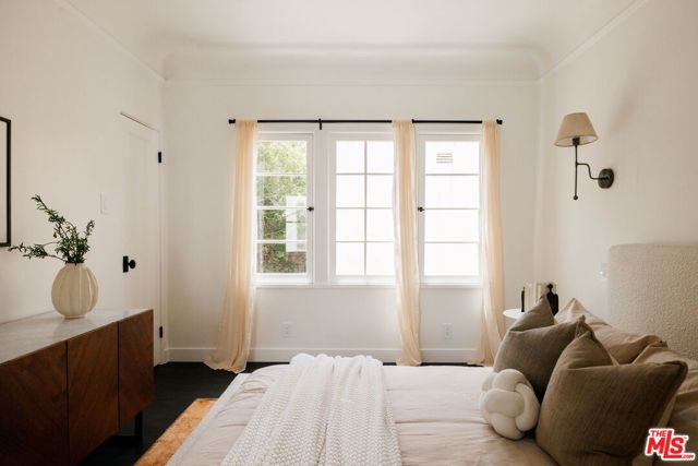 1226 Smithwood Drive 4, Los Angeles, CA 90035
