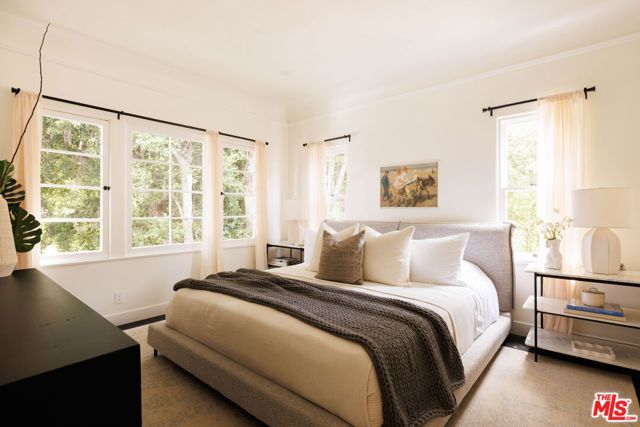 1226 Smithwood Drive 4, Los Angeles, CA 90035