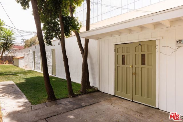 1226 Smithwood Drive 4, Los Angeles, CA 90035