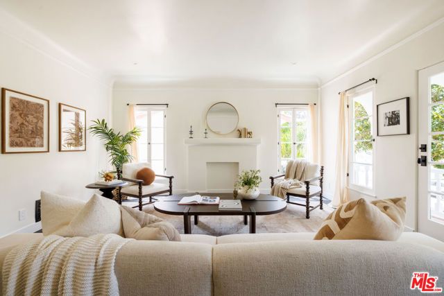 1226 Smithwood Drive 4, Los Angeles, CA 90035