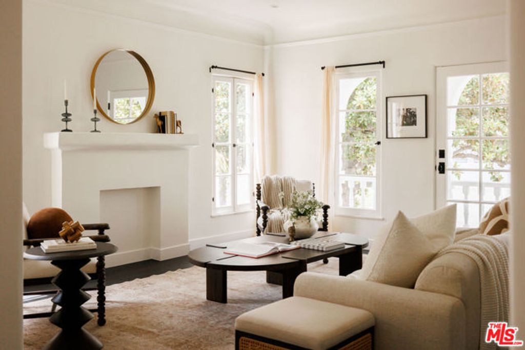 1226 Smithwood Drive 4, Los Angeles, CA 90035