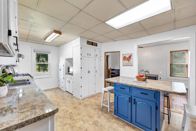 13021 VELP AVENUE, Green Bay, WI 54313