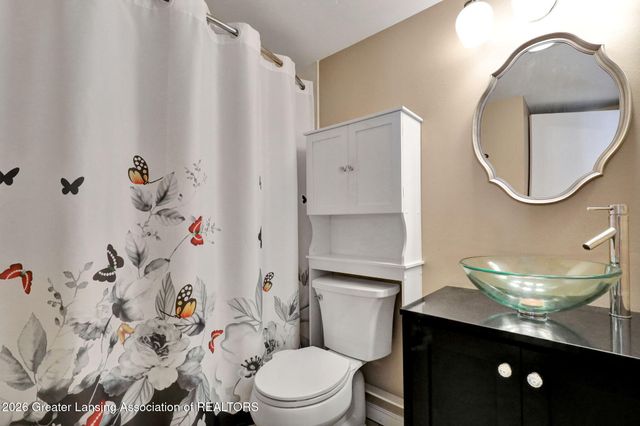 3333 Moores River Drive 808, Lansing, MI 48911