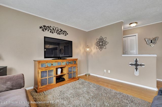 3333 Moores River Drive 808, Lansing, MI 48911