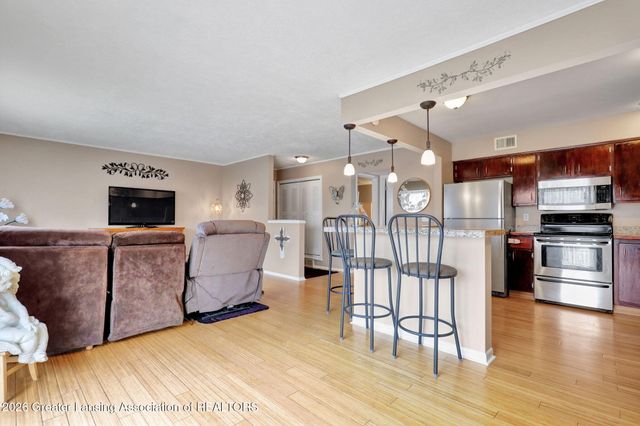 3333 Moores River Drive 808, Lansing, MI 48911