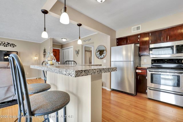 3333 Moores River Drive 808, Lansing, MI 48911