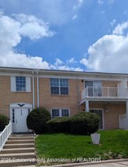 3333 Moores River Drive 808, Lansing, MI 48911