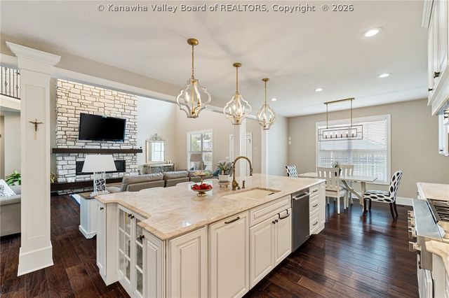 3031 Olive Avenue, Shrewsbury, WV 25015