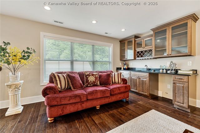 3031 Olive Avenue, Shrewsbury, WV 25015