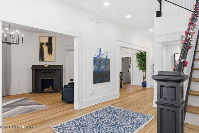 422 7TH Street W, Jacksonville, FL 32206