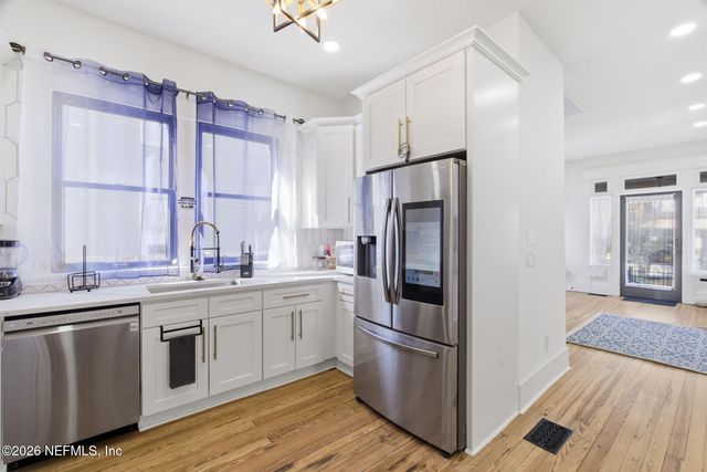 422 7TH Street W, Jacksonville, FL 32206