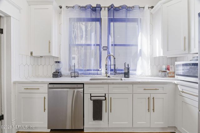 422 7TH Street W, Jacksonville, FL 32206