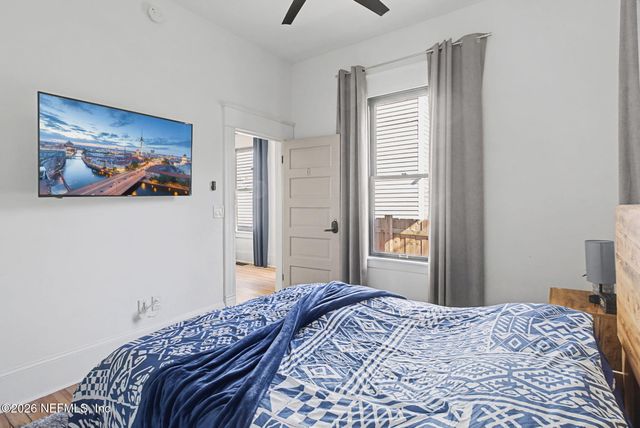 422 7TH Street W, Jacksonville, FL 32206