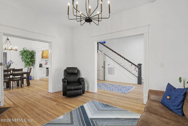 422 7TH Street W, Jacksonville, FL 32206