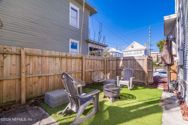 422 7TH Street W, Jacksonville, FL 32206