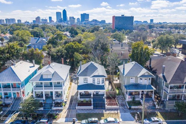 422 7TH Street W, Jacksonville, FL 32206