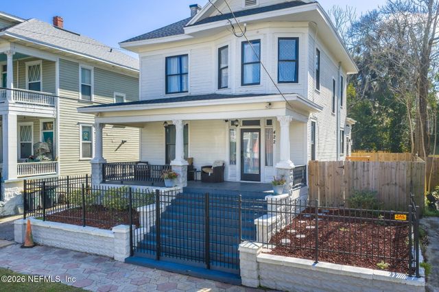 422 7TH Street W, Jacksonville, FL 32206