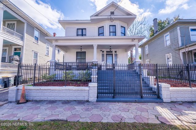 422 7TH Street W, Jacksonville, FL 32206