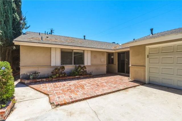 17856 Stillmore, Canyon Country, CA 91387