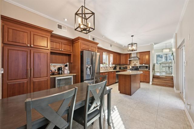 251 Springs Edge Drive, Conroe, TX 77356