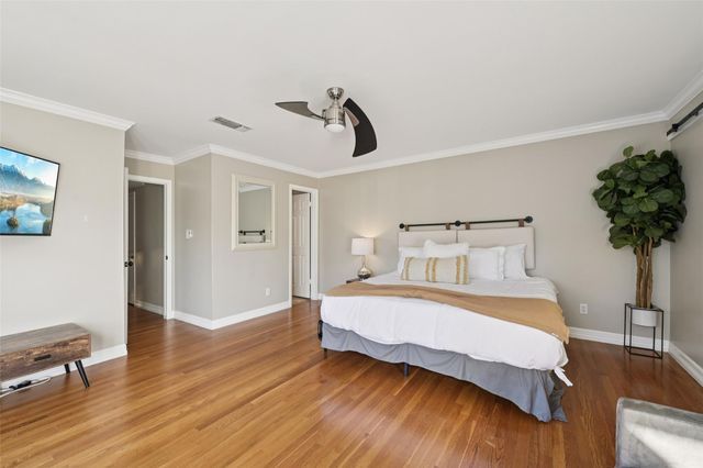 251 Springs Edge Drive, Conroe, TX 77356