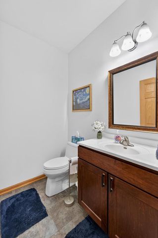 644 Bear Claw Way, Middleton, WI 53562