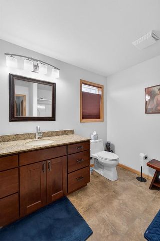 644 Bear Claw Way, Middleton, WI 53562