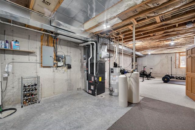 644 Bear Claw Way, Middleton, WI 53562