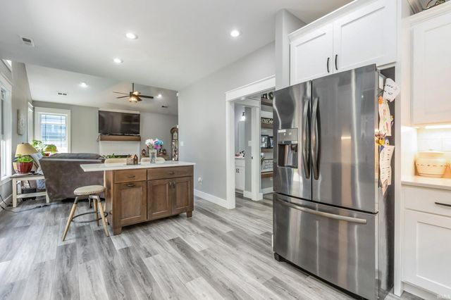 703 E Holland Drive, Bloomington, IN 47401