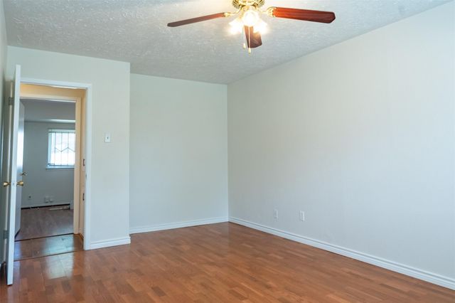 3930 Knottynold Ln Lane, Houston, TX 77053