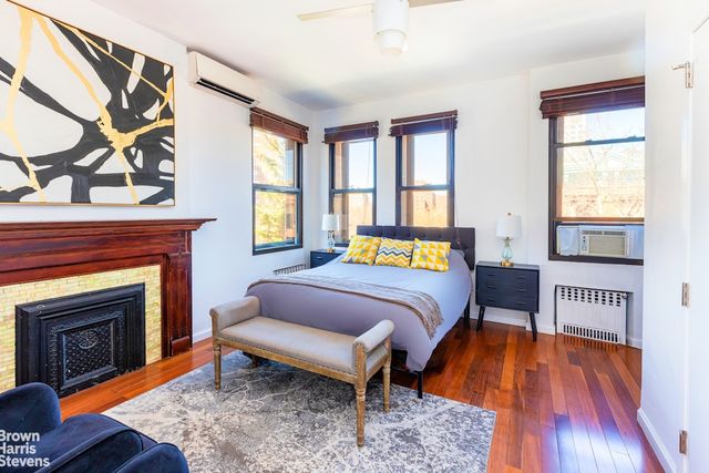 100 E 101ST Street, New York City, NY 10029