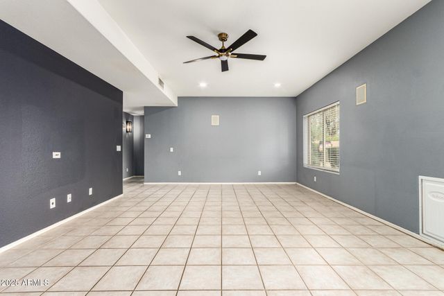 4331 E PRICKLY PEAR Trail, Phoenix, AZ 85050