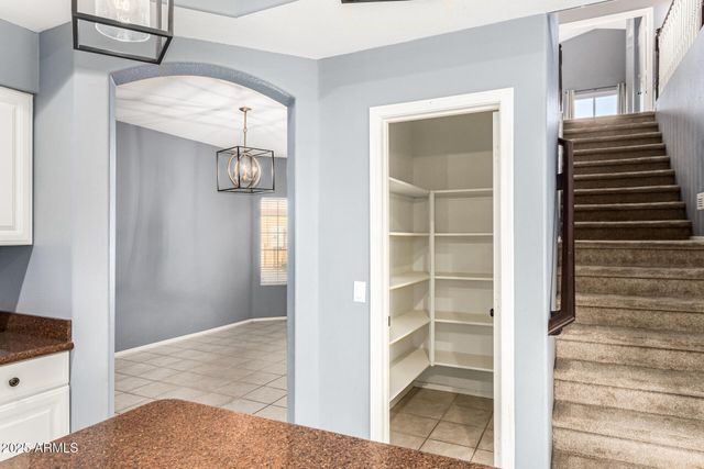 4331 E PRICKLY PEAR Trail, Phoenix, AZ 85050