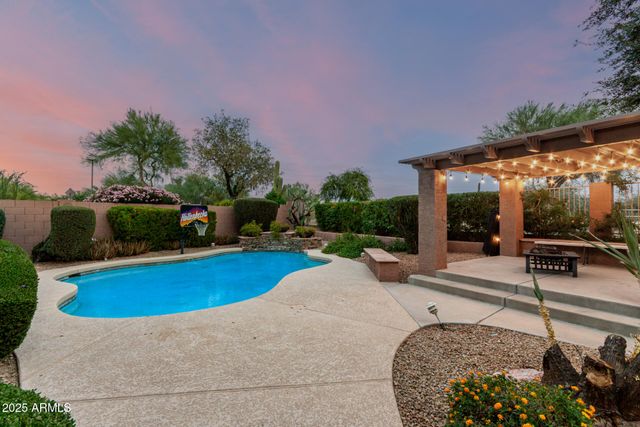 4331 E PRICKLY PEAR Trail, Phoenix, AZ 85050