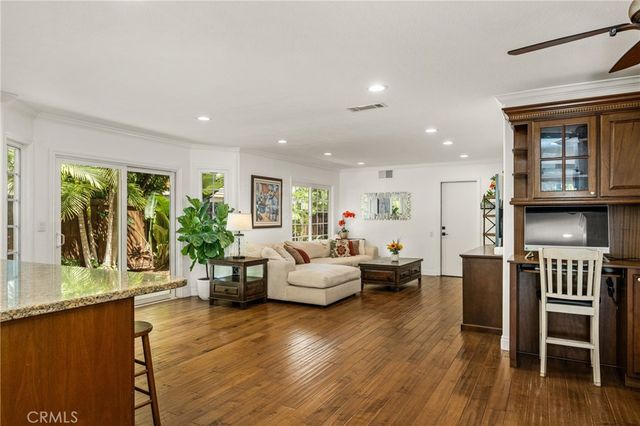 10 Whistling Isle, Irvine, CA 92614