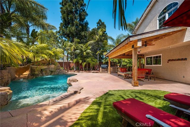 10 Whistling Isle, Irvine, CA 92614