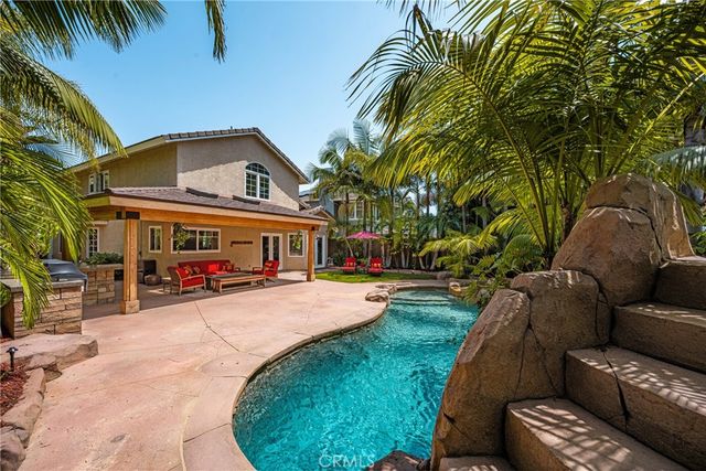 10 Whistling Isle, Irvine, CA 92614