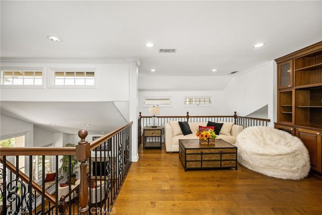 10 Whistling Isle, Irvine, CA 92614