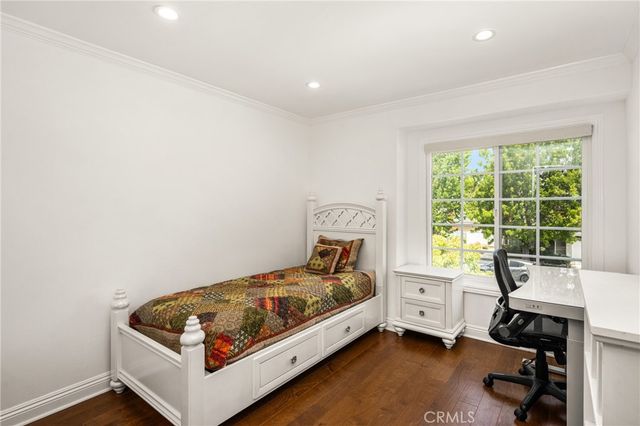 10 Whistling Isle, Irvine, CA 92614
