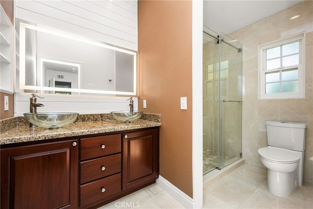 10 Whistling Isle, Irvine, CA 92614