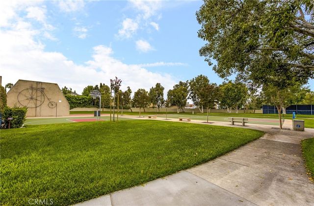 10 Whistling Isle, Irvine, CA 92614
