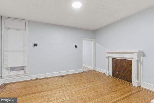 5820 RACE ST, Philadelphia, PA 19139