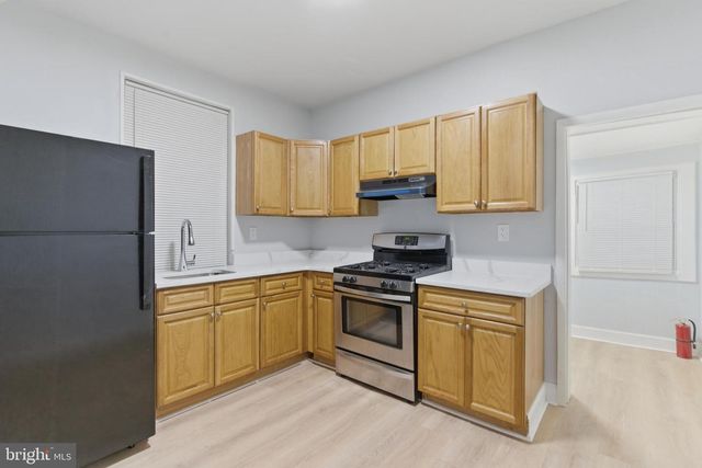 5820 RACE ST, Philadelphia, PA 19139