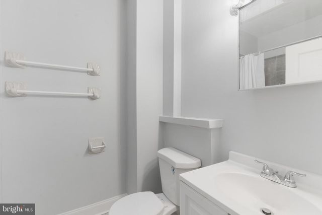 5820 RACE ST, Philadelphia, PA 19139