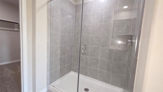 5611 Pleasant Falls Drive, Richmond, TX 77407